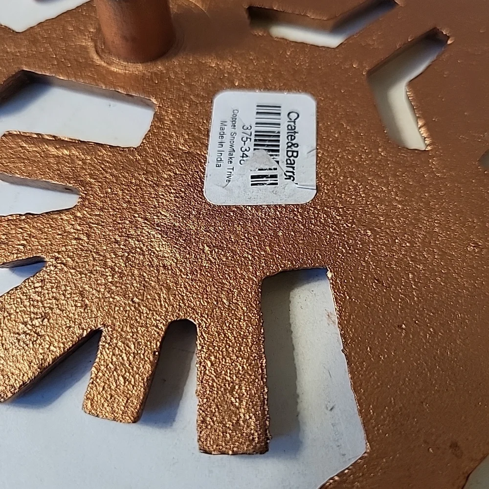Crate And Barrel Snowflake Trivet